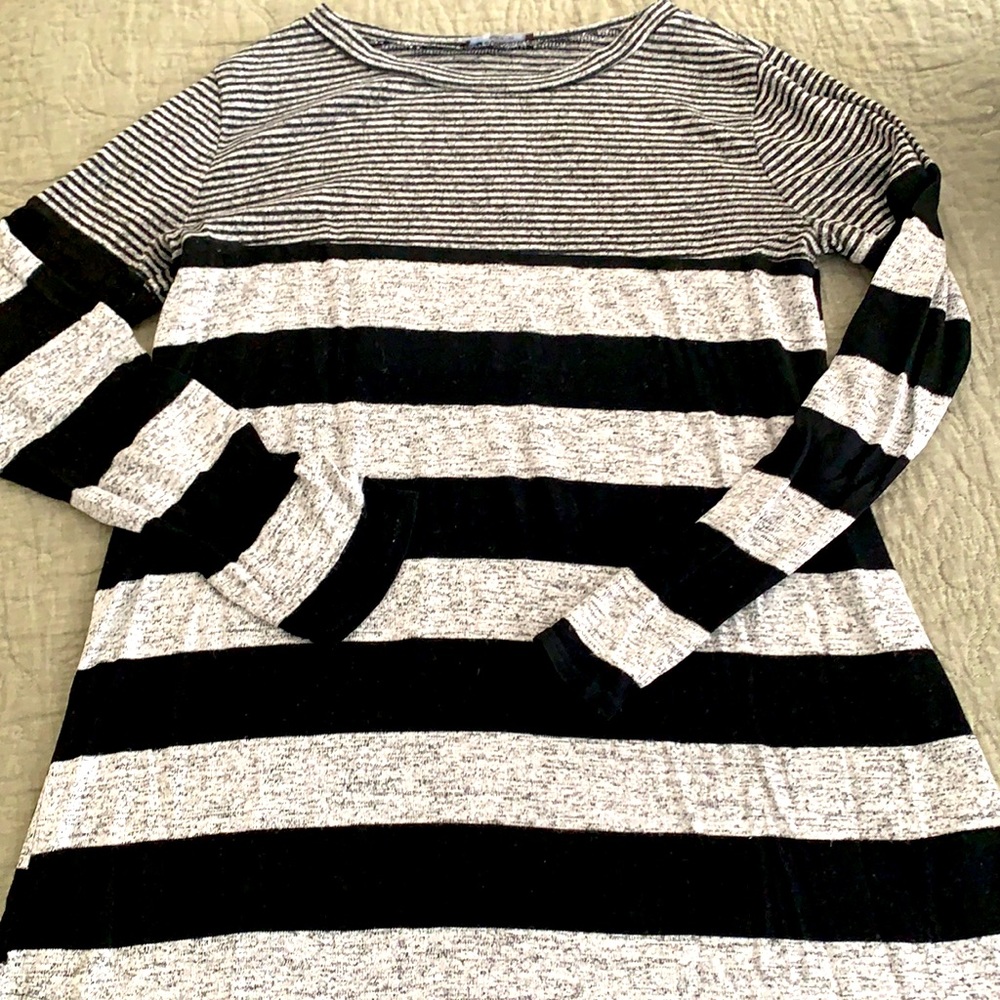Bombom size small striped long sleeve